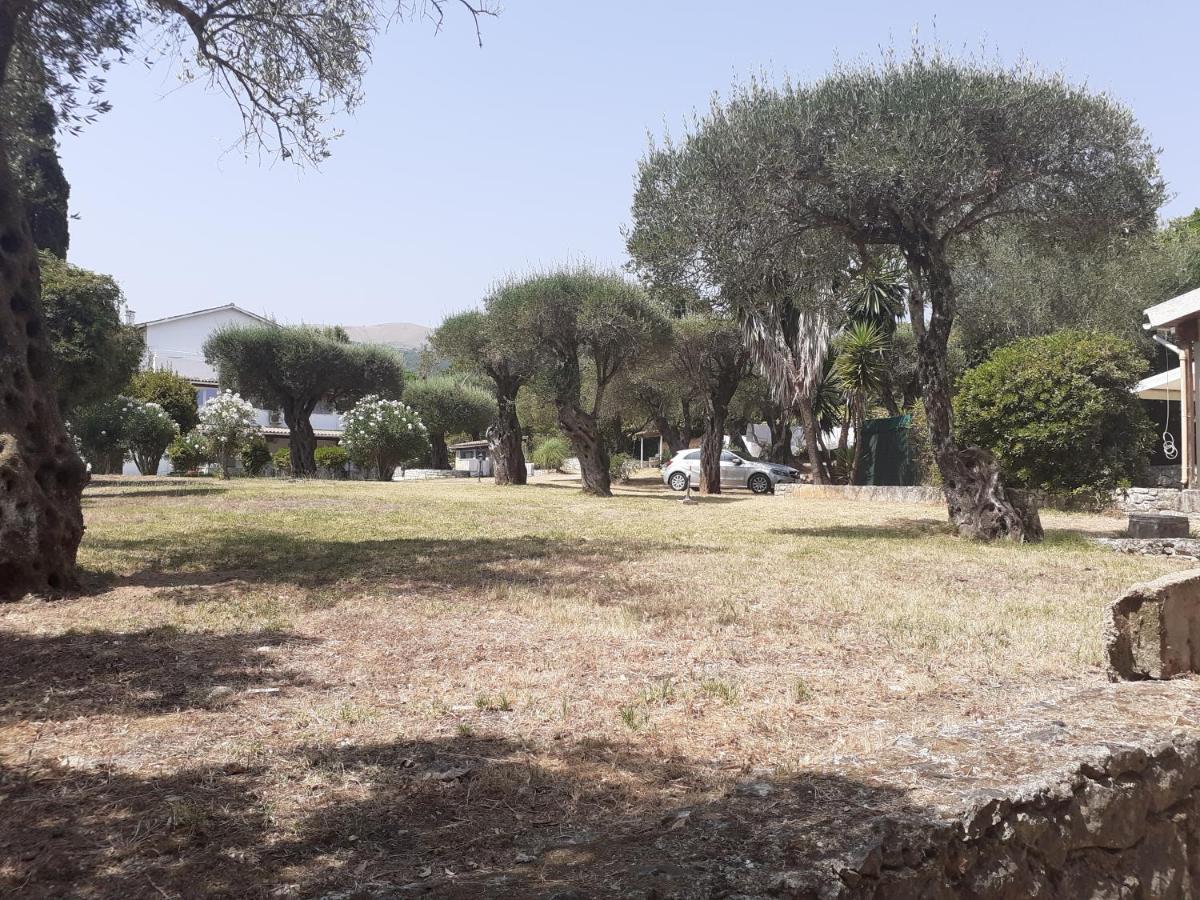 Katia Cottage Kassiopi Luaran gambar